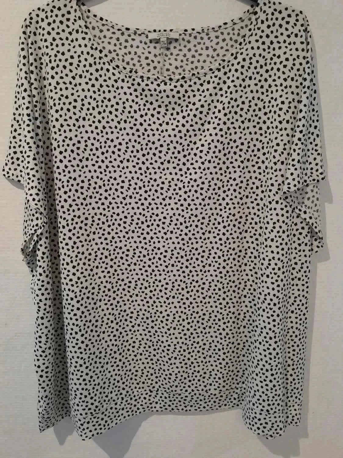 Blouse femme, noir et blanc, taille 54/56, Marque Modavista
